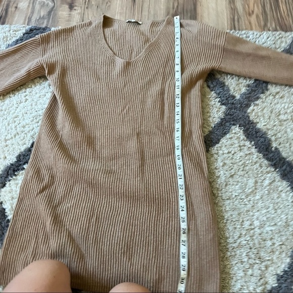 Madewell Relaxed V-Neck Ribbed Sweater Dress - Picture 8 of 12